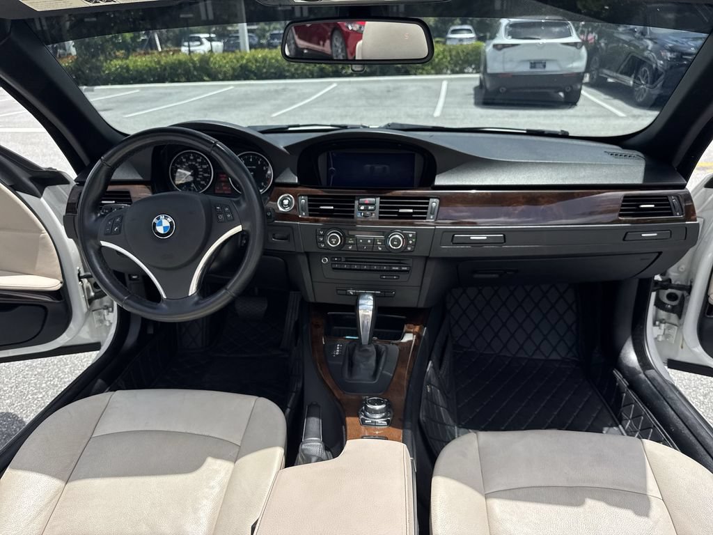 Used 2012 BMW 328i Convertible RWD image 37