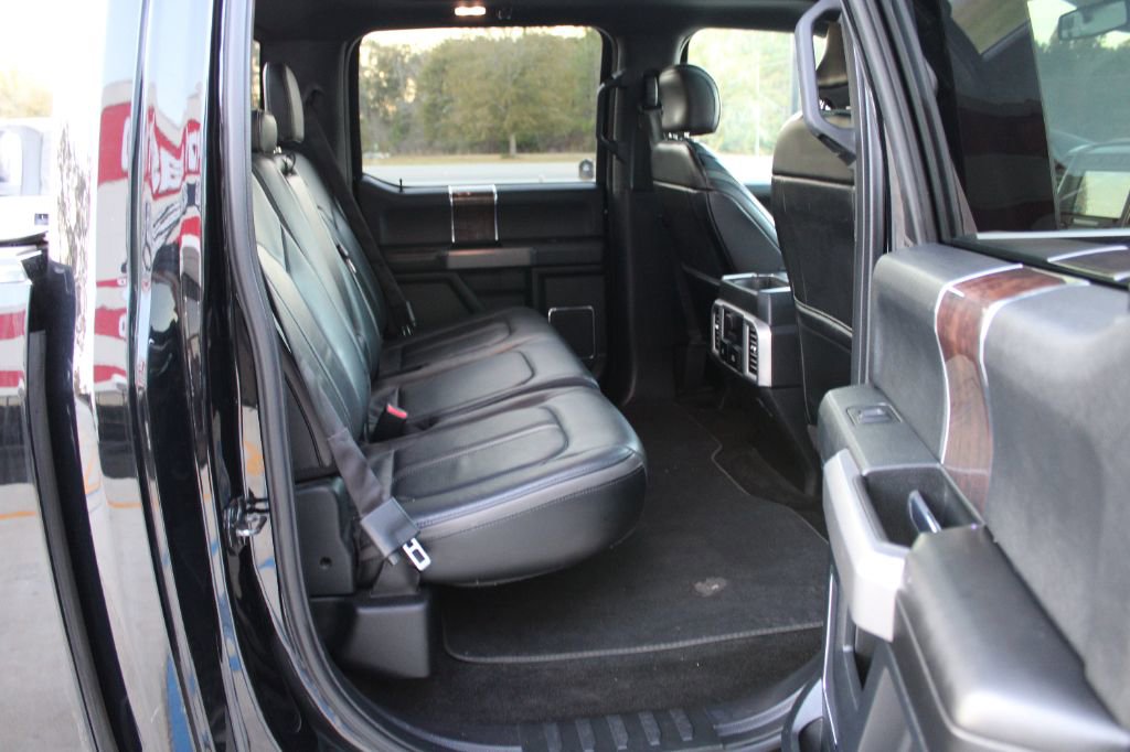 Used 2017 Ford F150 Platinum w/ Equipment Group 701A Luxury image 11