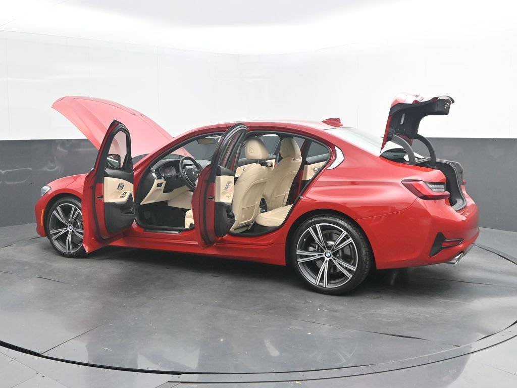 Used 2022 BMW 330i Sedan w/ Driving Assistance Package RWD image 51