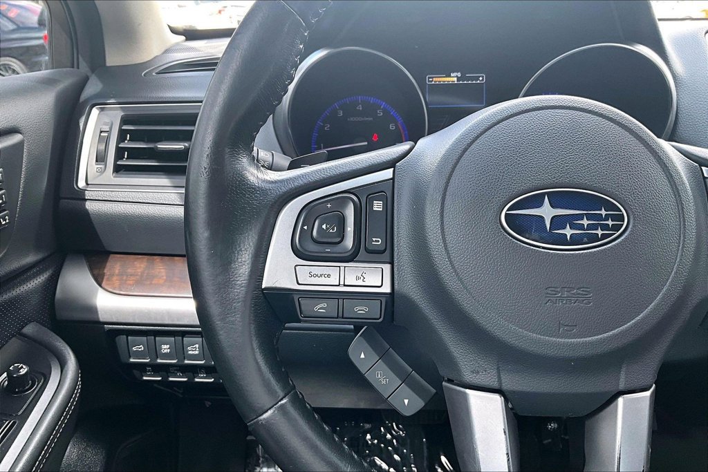 Used 2015 Subaru Outback 2.5i Limited AWD/4WD image 24