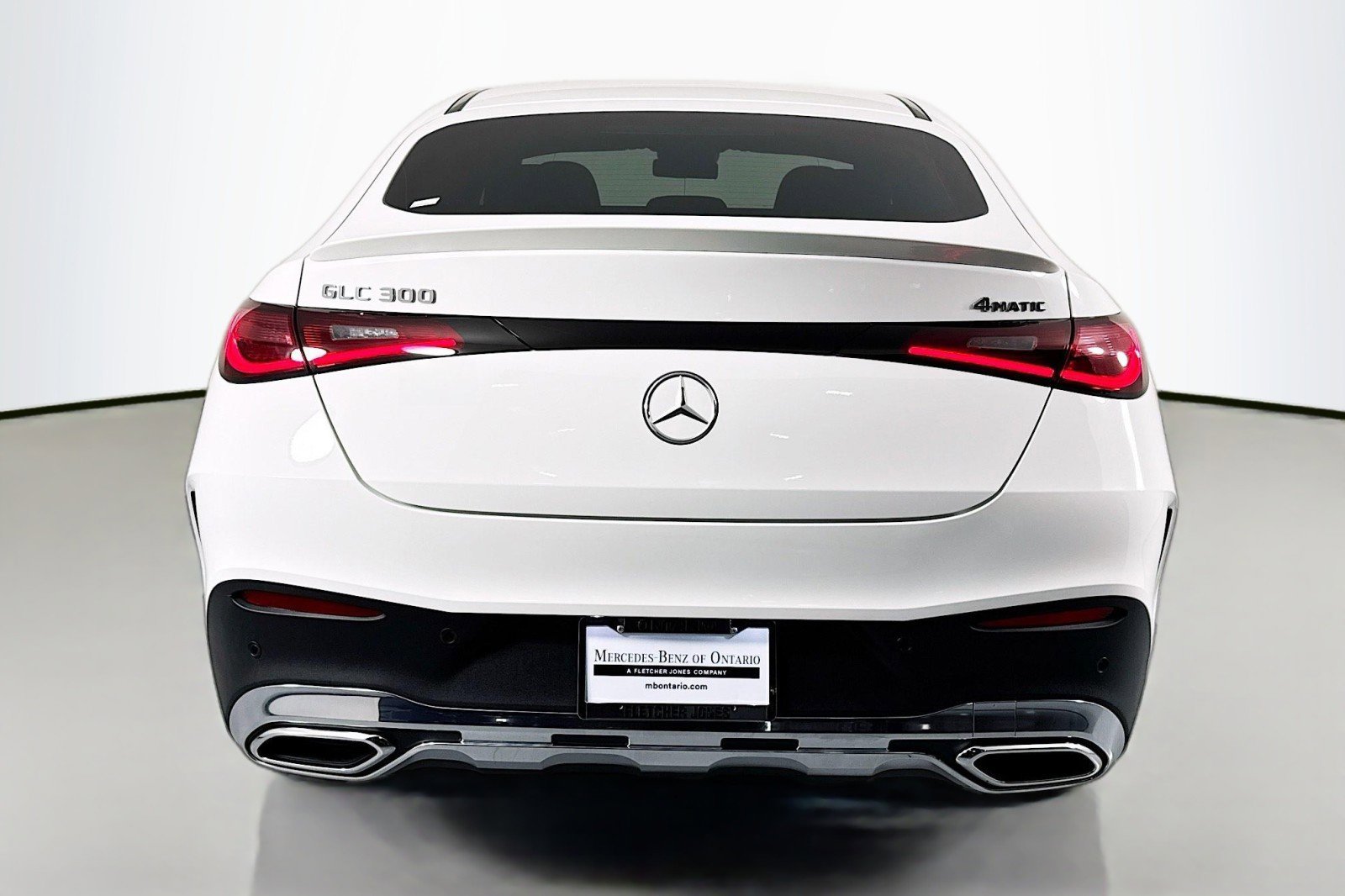 Certified 2025 Mercedes-Benz GLC 300 4MATIC image 4