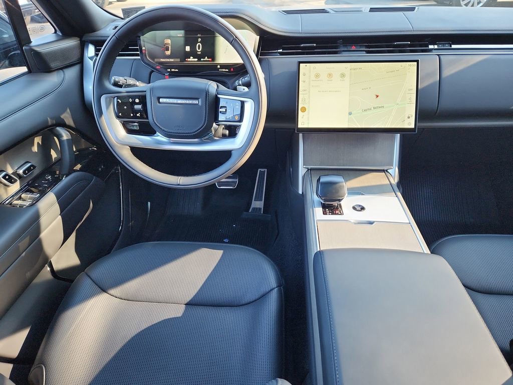 New 2026 Land Rover Range Rover SV image 4