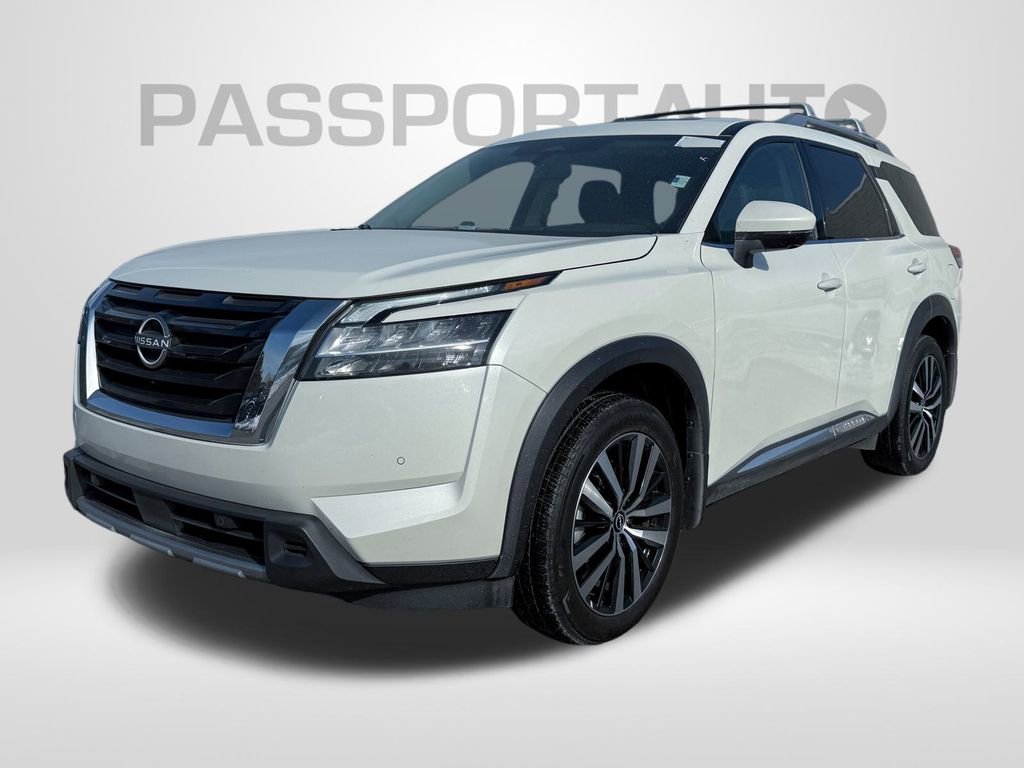 Certified 2024 Nissan Pathfinder Platinum w/ Cargo Package image 1