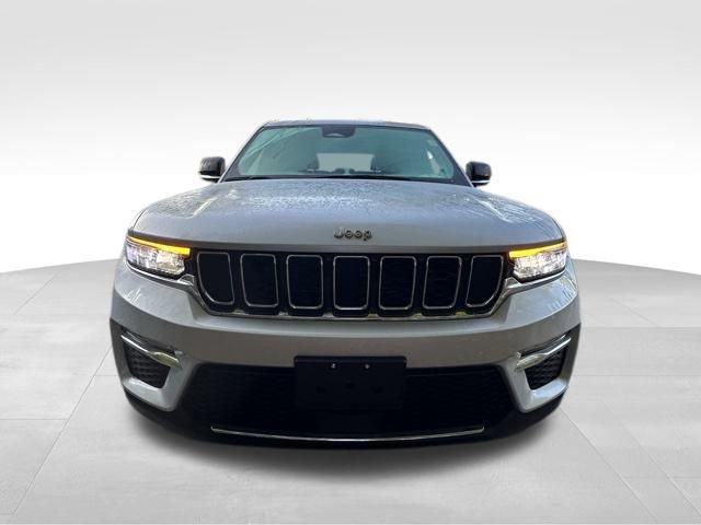 Used 2023 Jeep Grand Cherokee Limited image 15