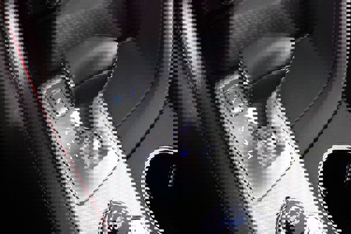 Used 2023 Genesis G70 2.0T w/ Sport Prestige Package image 24