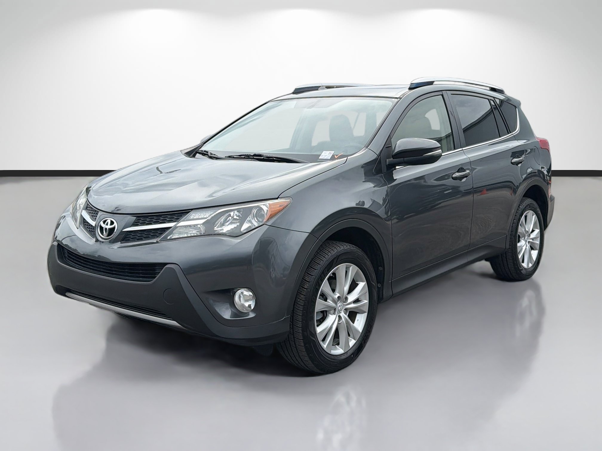 Used 2015 Toyota RAV4 Limited AWD/4WD image 7