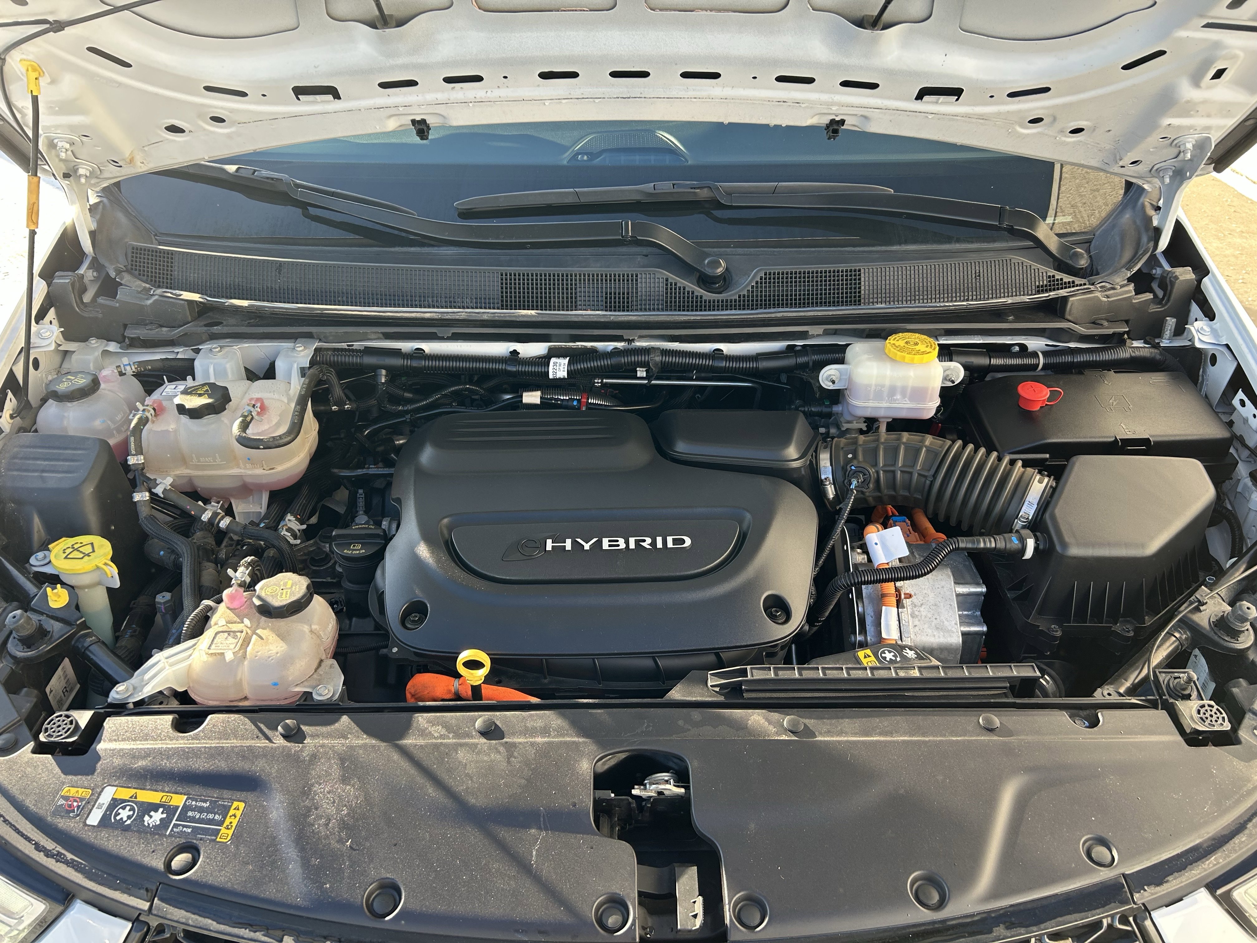 Used 2024 Chrysler Pacifica Limited image 12