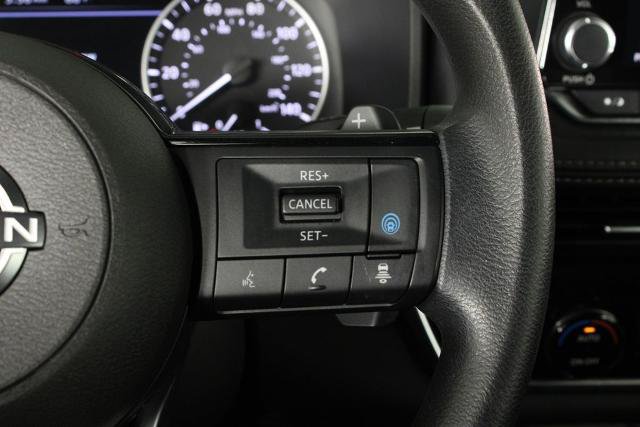 Certified 2022 Nissan Rogue SV FWD image 26