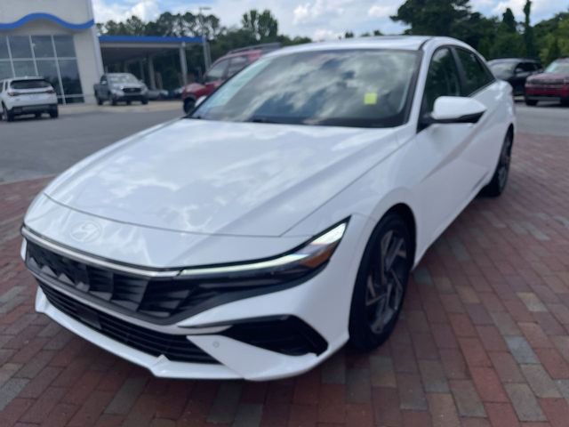 Used 2024 Hyundai Elantra Limited