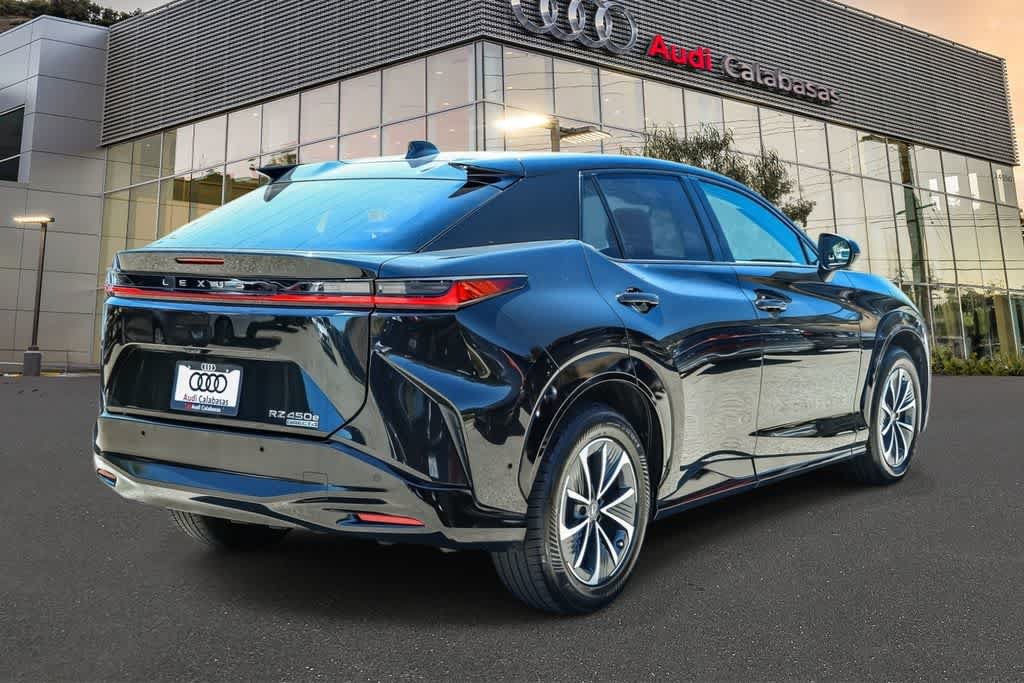 Used 2023 Lexus RZ 450e Premium w/ Technology Package AWD/4WD image 4