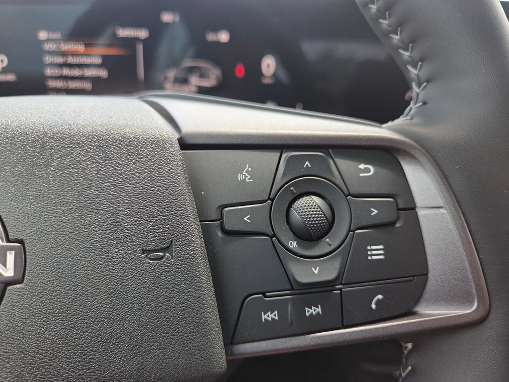 Used 2026 Nissan Sentra SV w/ SV Convenience Package FWD image 14
