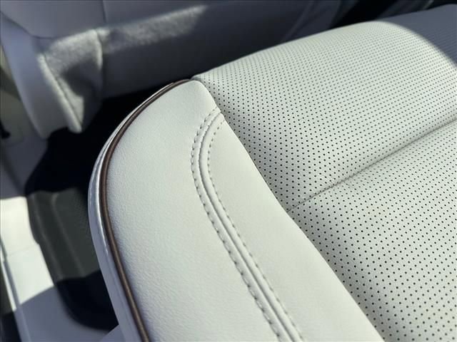 New 2026 Buick Enclave Avenir w/ Super Cruise Package image 21