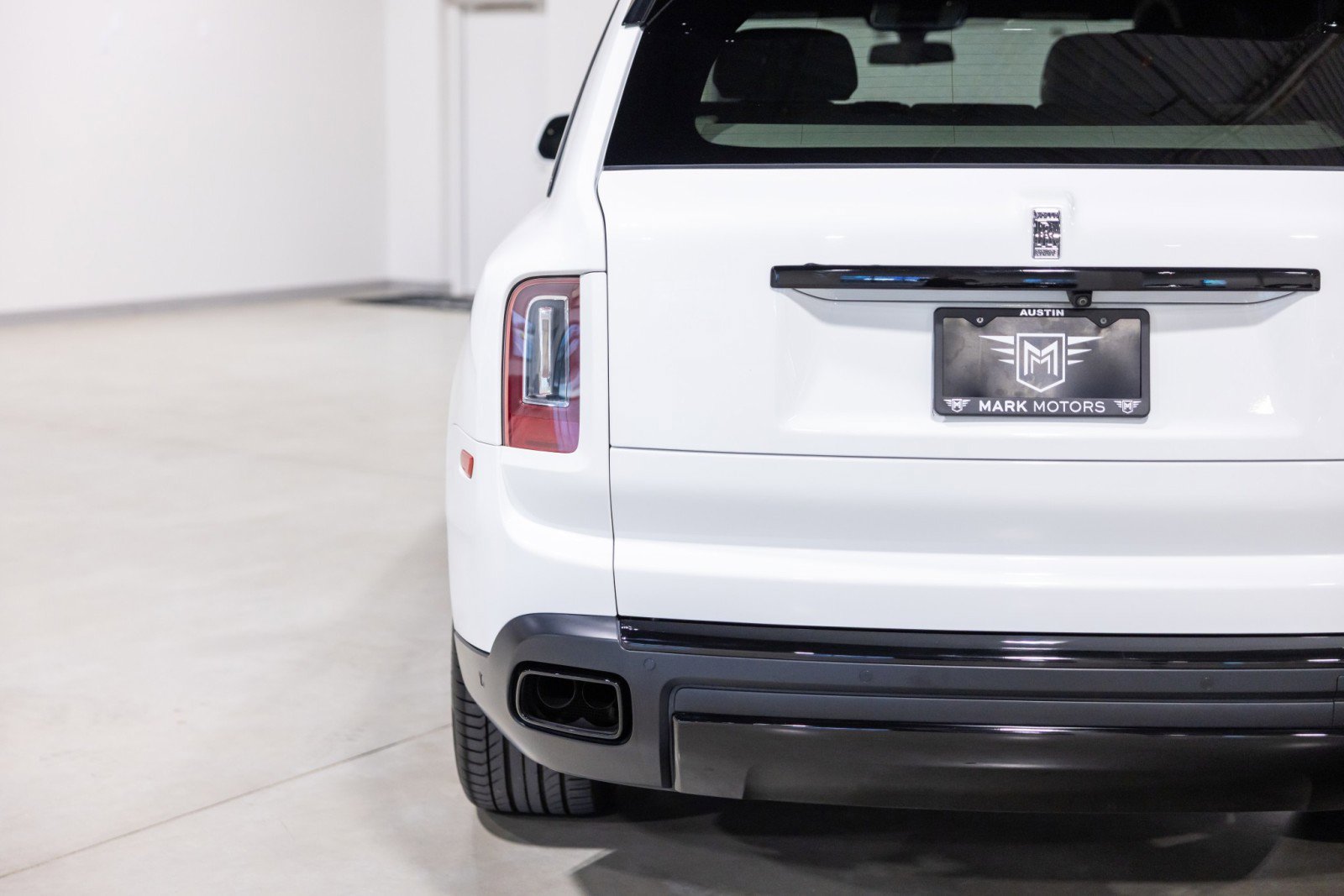 Used 2019 Rolls-Royce Cullinan image 14