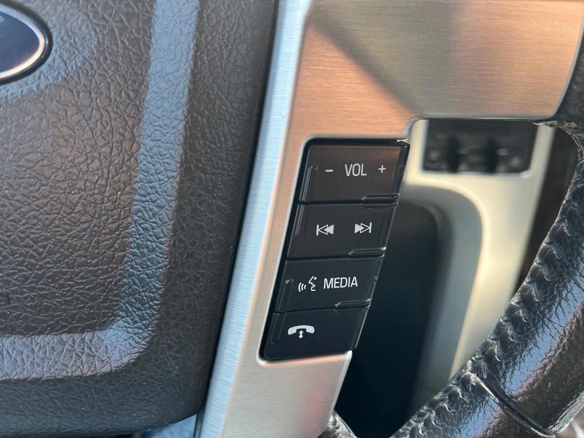 Used 2013 Ford F150 Platinum AWD/4WD image 21