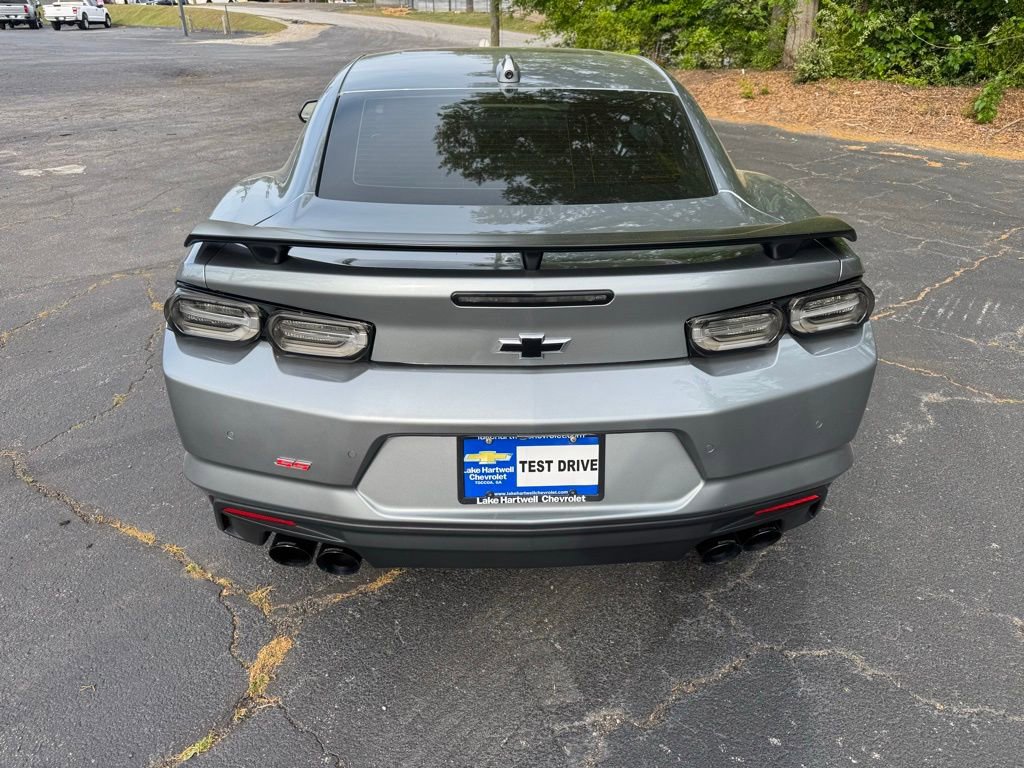 Used 2023 Chevrolet Camaro SS RWD image 5