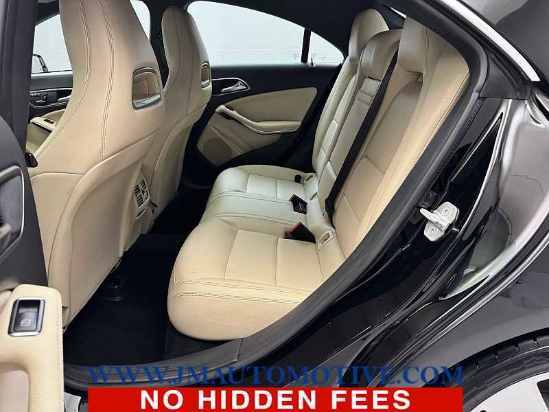 Used 2015 Mercedes-Benz CLA 250 image 14