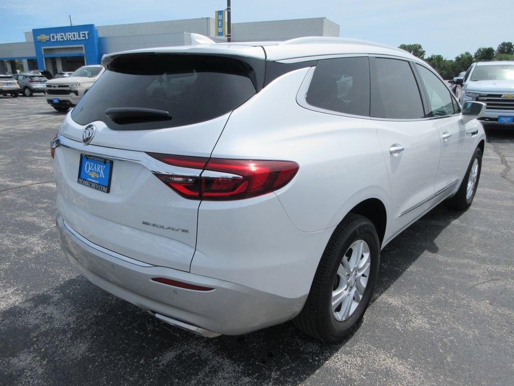 Certified 2019 Buick Enclave Essence FWD image 5