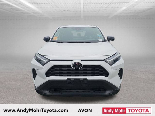 Used 2025 Toyota RAV4 LE FWD video 2