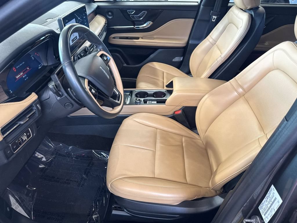 Used 2023 Lincoln Corsair Reserve w/ Equipment Group 202A AWD/4WD image 12