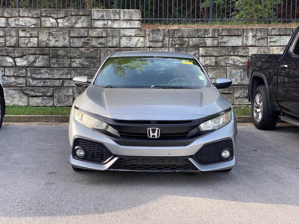 Used 2018 Honda Civic Sport image 2
