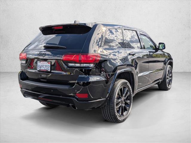 Used 2021 Jeep Grand Cherokee Laredo X image 5