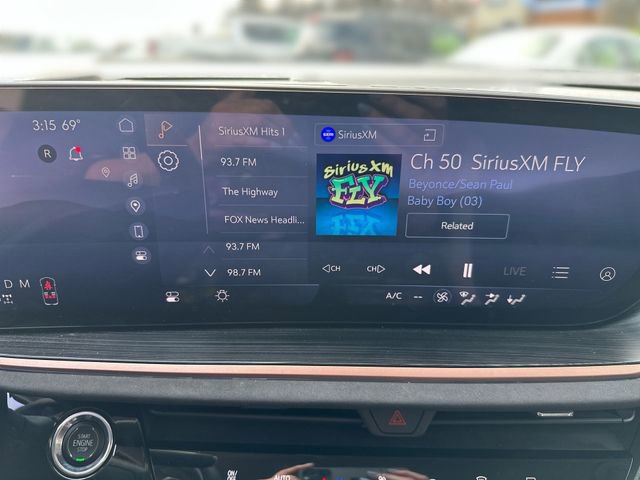Used 2024 Buick Envision Sport Touring image 17