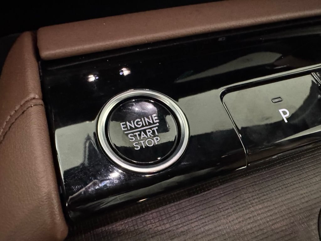 New 2026 Lincoln Navigator Reserve AWD/4WD image 50