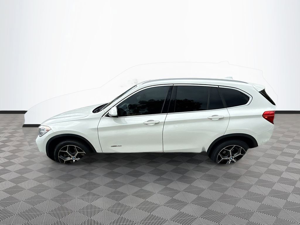 Used 2018 BMW X1 xDrive28i image 5