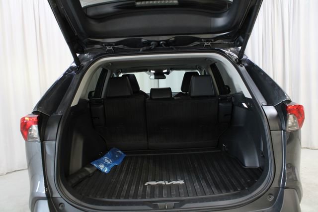 Used 2025 Toyota RAV4 XLE Premium w/ Weather Package AWD/4WD image 33