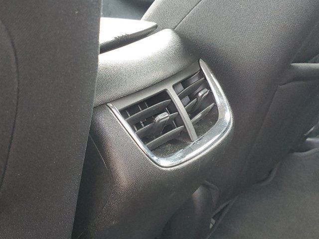 Used 2025 Chevrolet Malibu LT FWD image 30