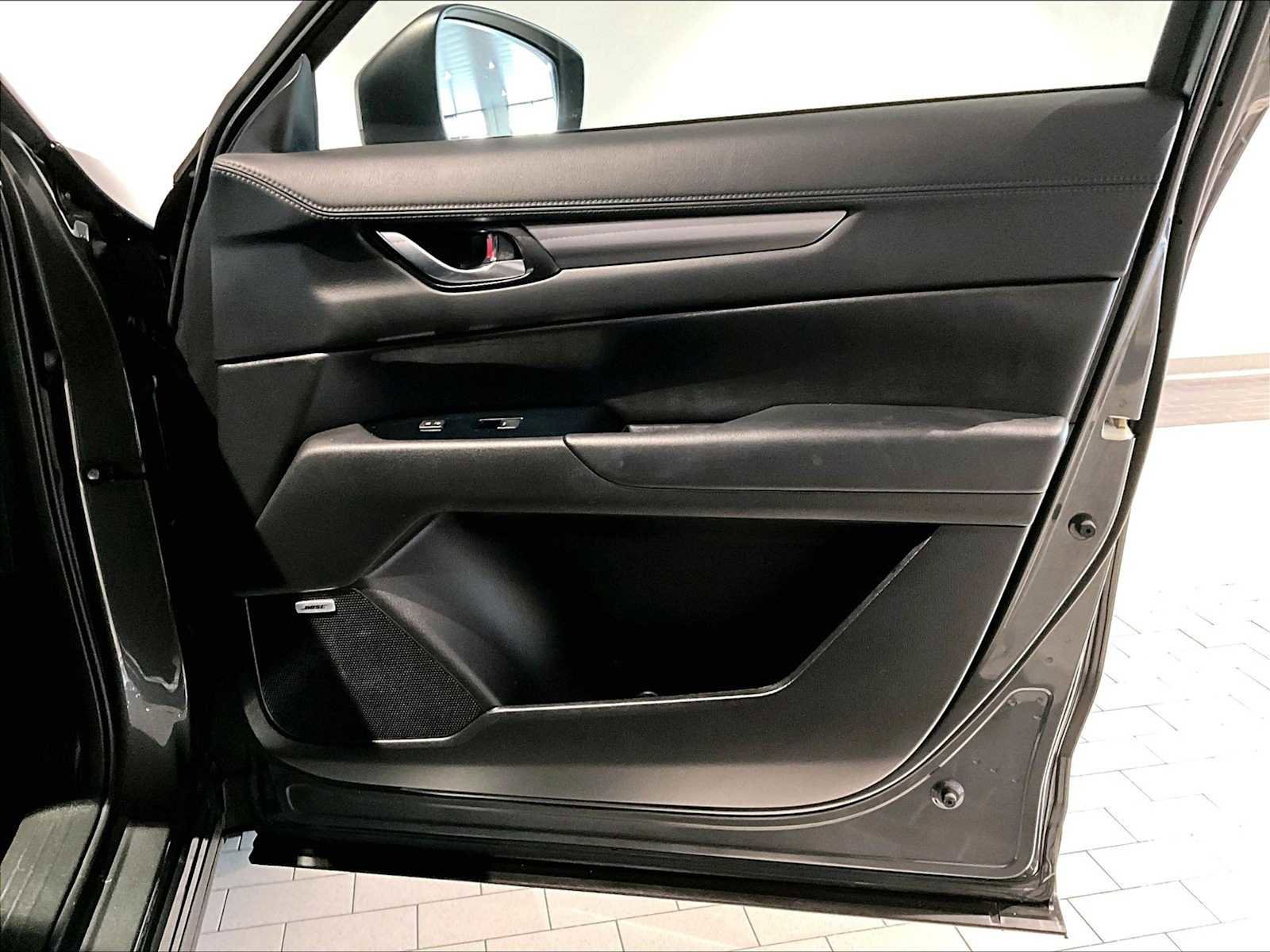 Used 2018 MAZDA CX-5 Touring w/ Preferred Equipment Package image 27