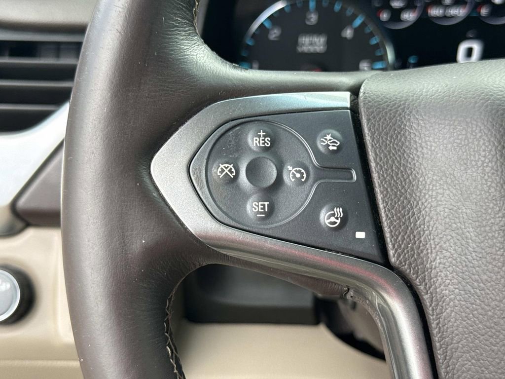 Used 2017 Chevrolet Tahoe LT w/ Luxury Package AWD/4WD image 43