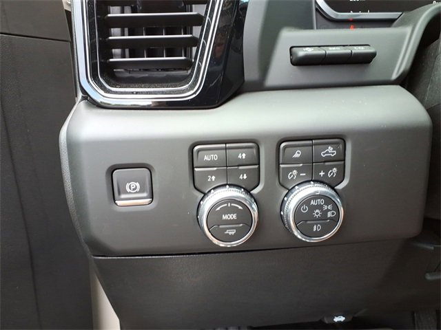 New 2026 GMC Sierra 2500 AT4 w/ AT4 Premium Plus Package image 18