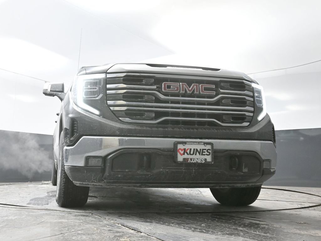 Used 2024 GMC Sierra 1500 SLT image 27