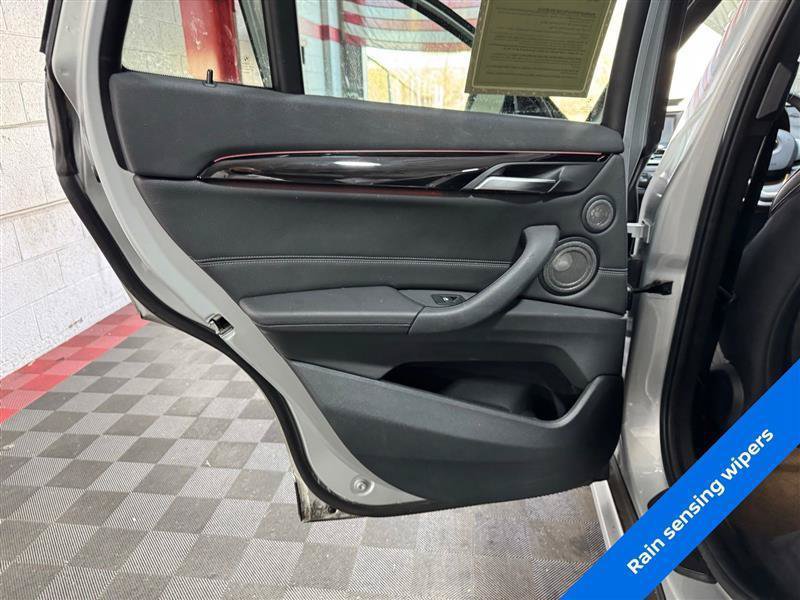 Used 2019 BMW X1 xDrive28i w/ Convenience Package AWD/4WD image 10