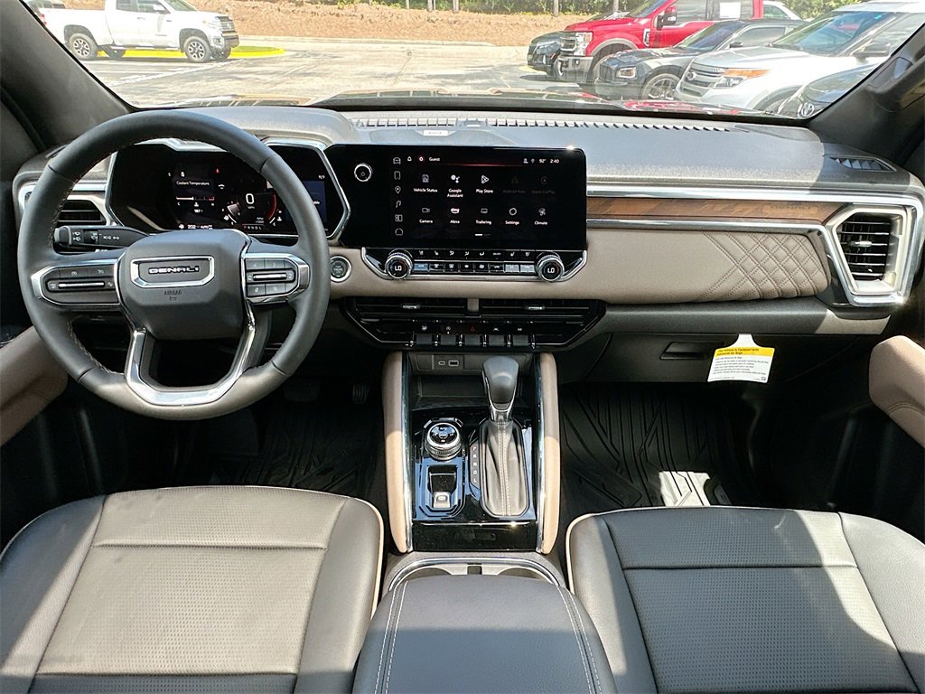 New 2024 GMC Canyon Denali w/ LPO, Denali Black Edition image 3