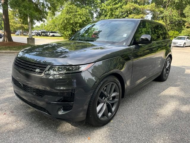 Certified 2025 Land Rover Range Rover Sport SE AWD/4WD image 1