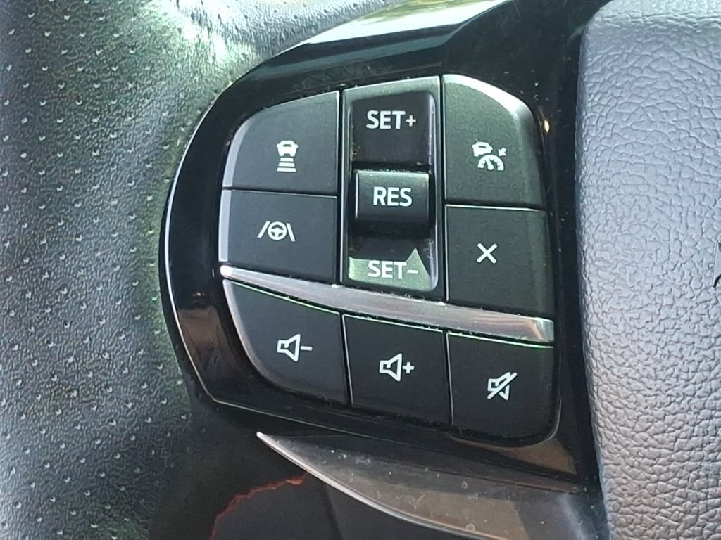 Used 2024 Ford Explorer ST-Line w/ Class IV Trailer Tow Package AWD/4WD image 21