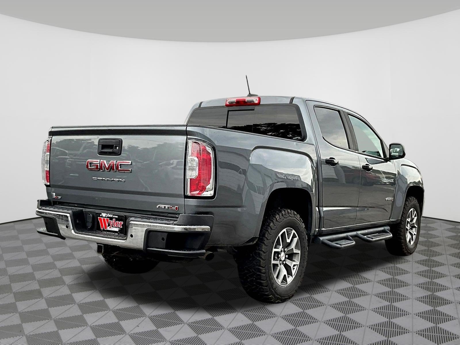 Used 2022 GMC Canyon AT4 w/ Trailering Package AWD/4WD image 6