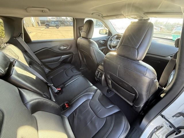 Used 2022 Jeep Cherokee Latitude Lux image 11