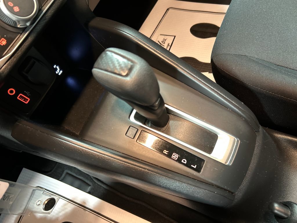 Used 2022 Nissan Versa S w/ Lighting Package image 18