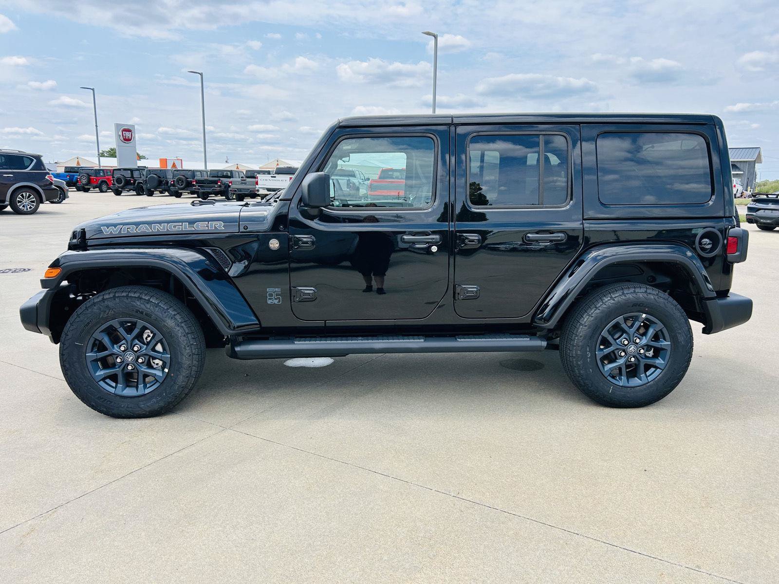 New 2026 Jeep Wrangler Unlimited Sport AWD/4WD image 33