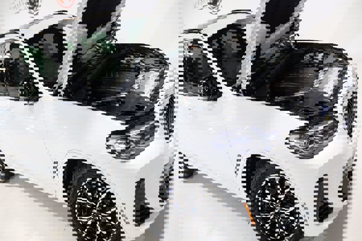 Used 2023 BMW X3 M40i w/ Premium Package image 69