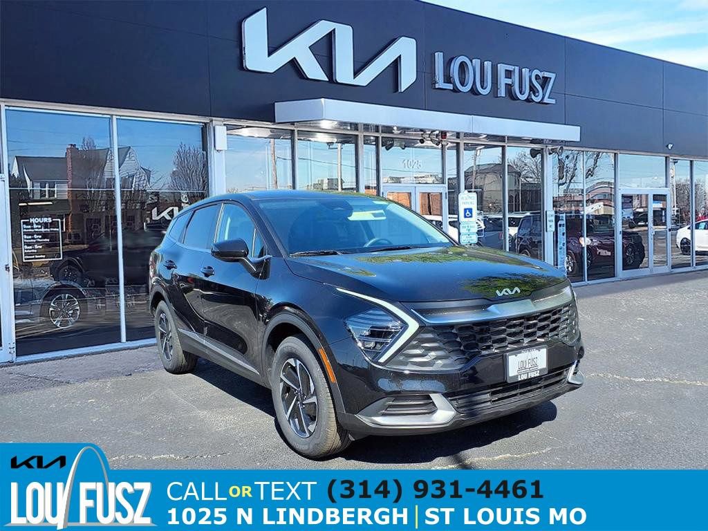 Used 2025 Kia Sportage LX