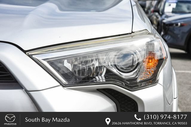 Used 2015 Toyota 4Runner Trail AWD/4WD image 4