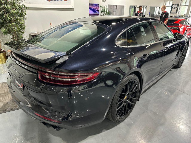 Used 2018 Porsche Panamera 4 AWD/4WD image 20