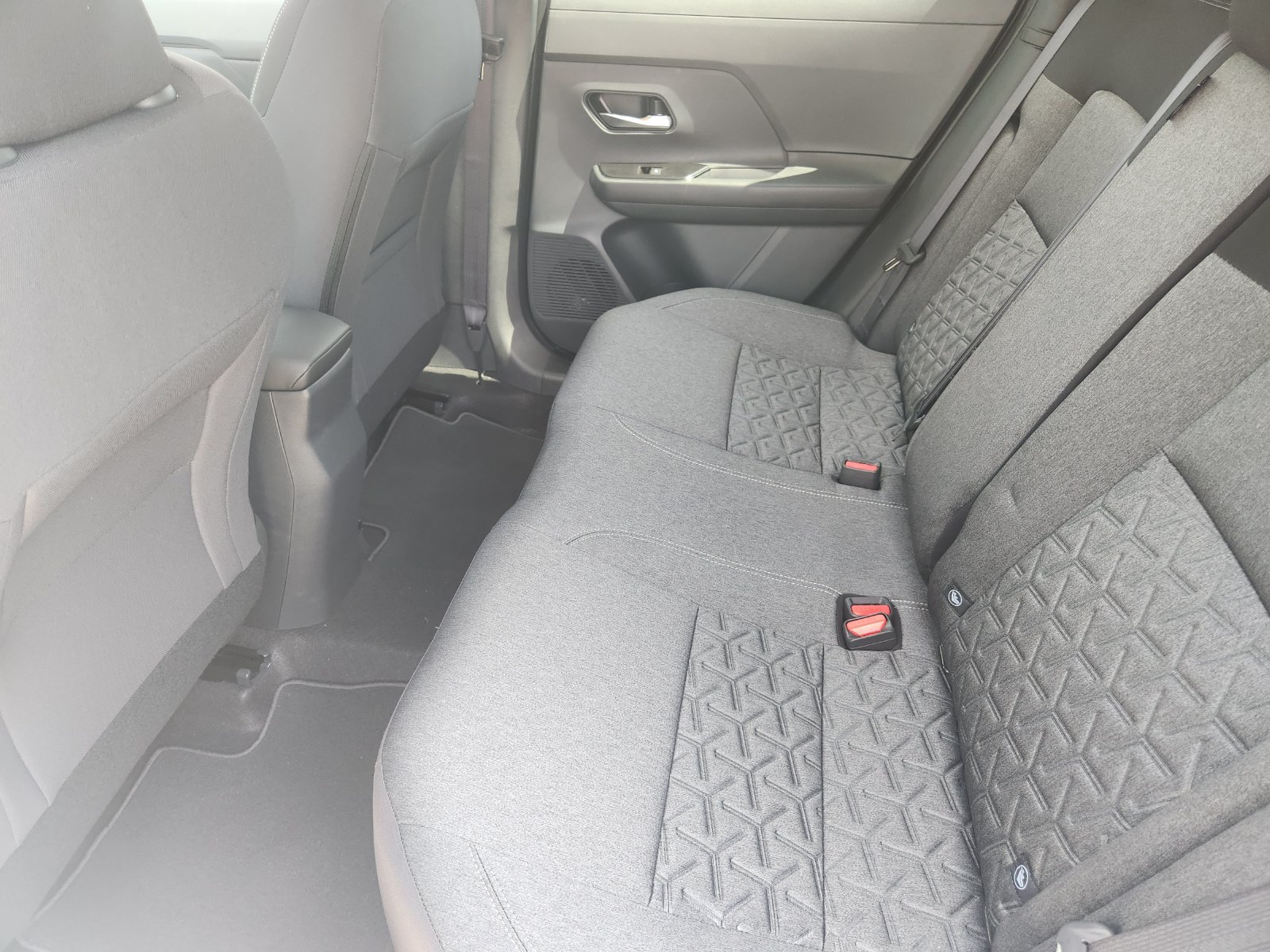 New 2026 Nissan Kicks SV w/ Cold Weather Package FWD image 24