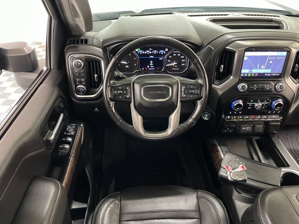 Certified 2020 GMC Sierra 2500 Denali w/ Denali Ultimate Package AWD/4WD image 27