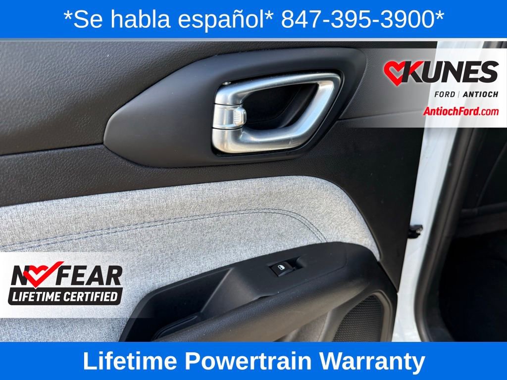 Used 2024 Jeep Compass Latitude image 26