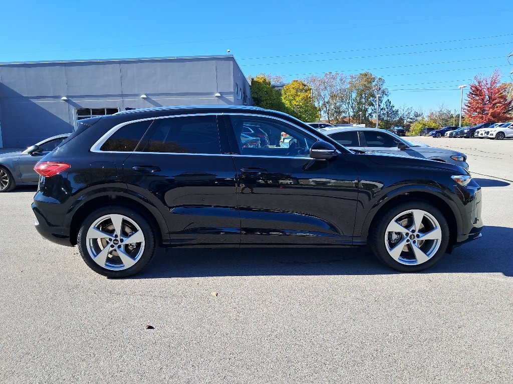 New 2025 Audi Q5 Prestige image 8